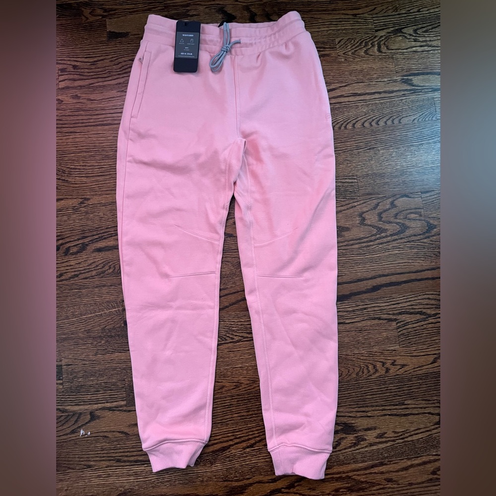New With tags* Fabletics joggers size M